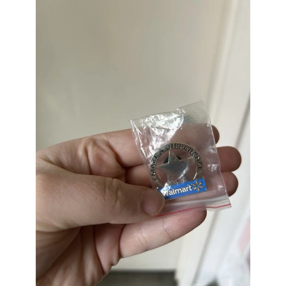 Wal-Mart I Make a Difference Vintage Tack Pin T-5947